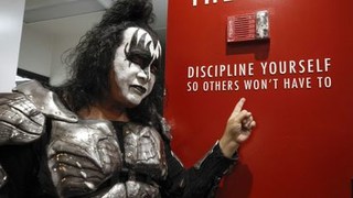 Behind the scenes of the KISS farewell tour – Los Angeles Times